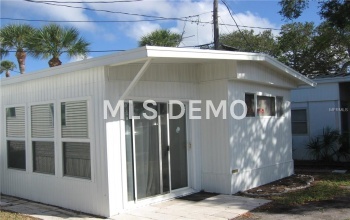 220 BAYO STREET, ENGLEWOOD, Florida 34223, 1 Bedroom Bedrooms, 3 Rooms Rooms,1 BathroomBathrooms,Residential,For sale,BAYO,D5920553