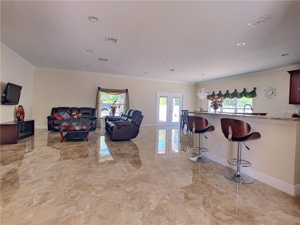 713 E JACKSON STREET, KISSIMMEE, Florida 34744, 3 Bedrooms Bedrooms, 4 Rooms Rooms,3 BathroomsBathrooms,Residential,For sale,JACKSON,O5547417