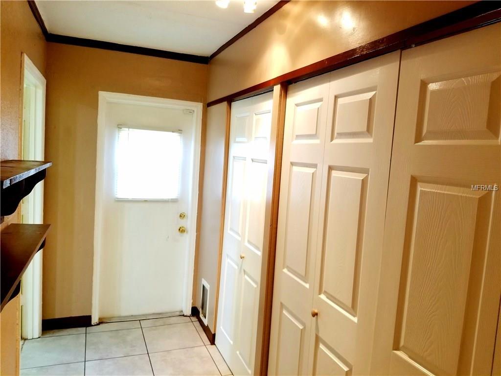 10255 106TH AVENUE, LARGO, Florida 33773, 3 Bedrooms Bedrooms, 5 Rooms Rooms,2 BathroomsBathrooms,Residential,For sale,106TH,U7841394