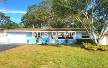 10255 106TH AVENUE, LARGO, Florida 33773, 3 Bedrooms Bedrooms, 5 Rooms Rooms,2 BathroomsBathrooms,Residential,For sale,106TH,U7841394