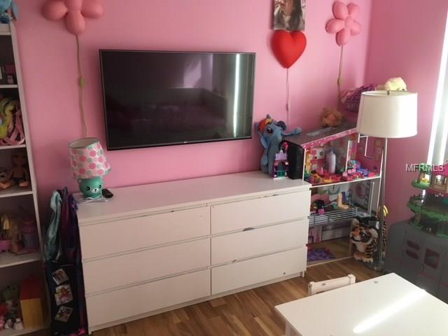 865 N VILLAGE DRIVE N, ST PETERSBURG, Florida 33716, 2 Bedrooms Bedrooms, 4 Rooms Rooms,2 BathroomsBathrooms,Residential,For sale,VILLAGE,U7844571