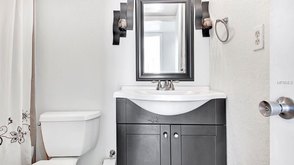 865 N VILLAGE DRIVE N, ST PETERSBURG, Florida 33716, 2 Bedrooms Bedrooms, 4 Rooms Rooms,2 BathroomsBathrooms,Residential,For sale,VILLAGE,U7844571