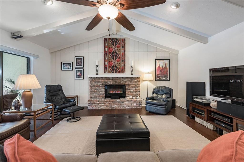 600 GINGER ROAD, VENICE, Florida 34293, 3 Bedrooms Bedrooms, 8 Rooms Rooms,2 BathroomsBathrooms,Residential,For sale,GINGER,N5916186