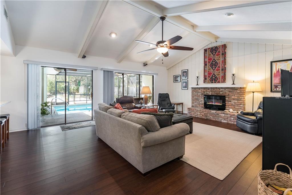 600 GINGER ROAD, VENICE, Florida 34293, 3 Bedrooms Bedrooms, 8 Rooms Rooms,2 BathroomsBathrooms,Residential,For sale,GINGER,N5916186