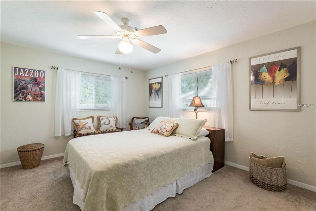600 GINGER ROAD, VENICE, Florida 34293, 3 Bedrooms Bedrooms, 8 Rooms Rooms,2 BathroomsBathrooms,Residential,For sale,GINGER,N5916186