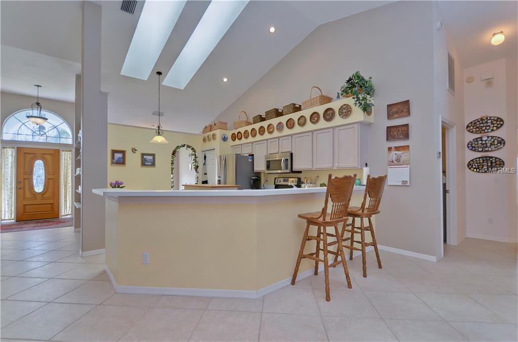 13419 IOLA DRIVE, TAMPA, Florida 33626, 4 Bedrooms Bedrooms, 6 Rooms Rooms,3 BathroomsBathrooms,Residential,For sale,IOLA,T2927754