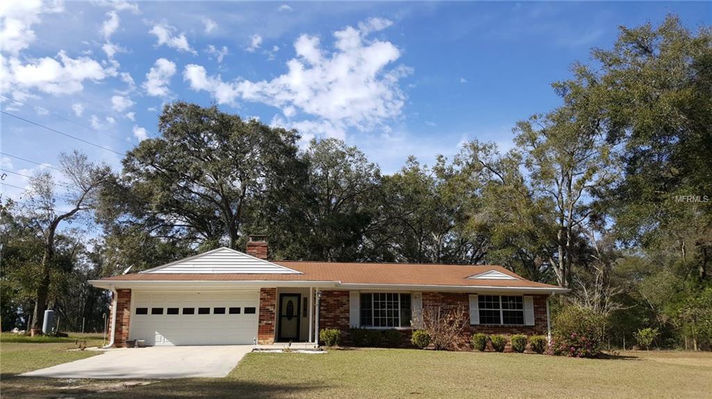 37200 CHERRY LAKE ROAD, FRUITLAND PARK, Florida 34731, 3 Bedrooms Bedrooms, 6 Rooms Rooms,2 BathroomsBathrooms,Residential,For sale,CHERRY LAKE,G4852706