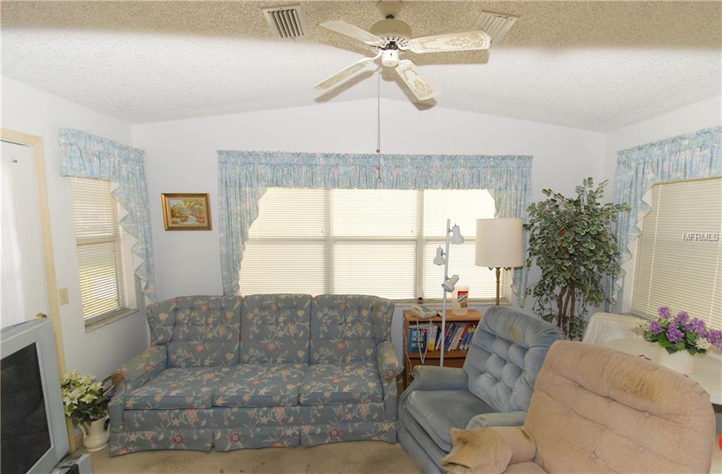 753 TURNBERRY LANE, LADY LAKE, Florida 32159, 2 Bedrooms Bedrooms, 5 Rooms Rooms,2 BathroomsBathrooms,Residential,For sale,TURNBERRY,G4852766