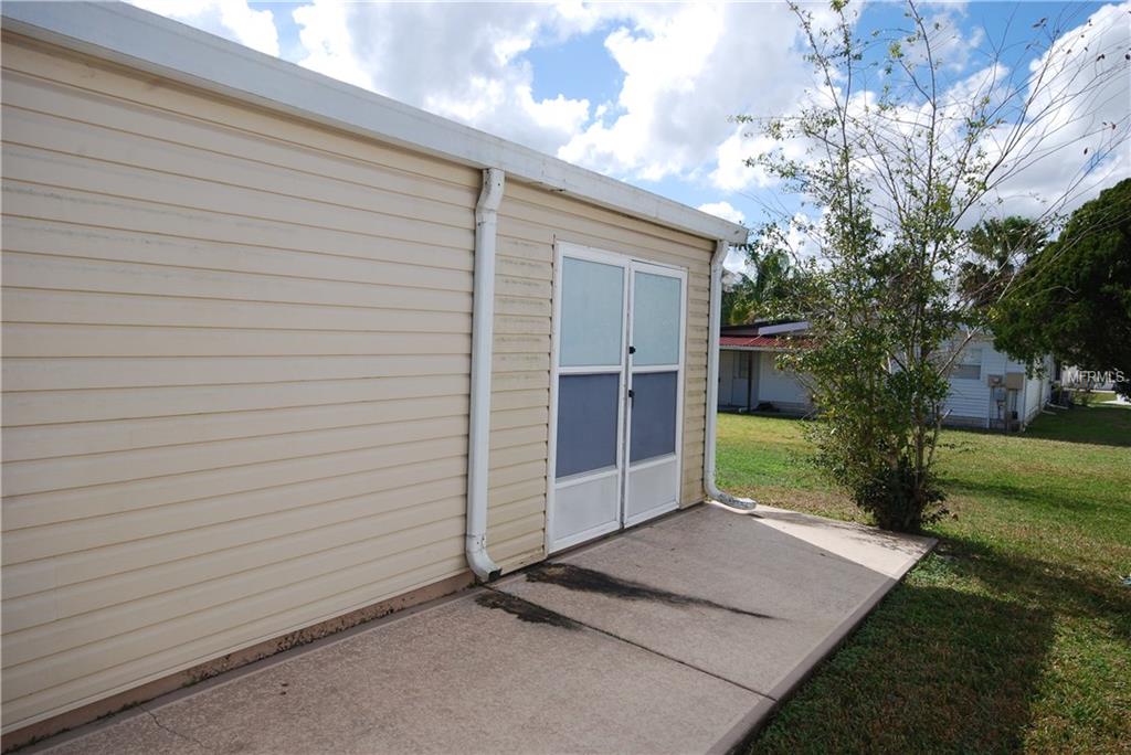 753 TURNBERRY LANE, LADY LAKE, Florida 32159, 2 Bedrooms Bedrooms, 5 Rooms Rooms,2 BathroomsBathrooms,Residential,For sale,TURNBERRY,G4852766