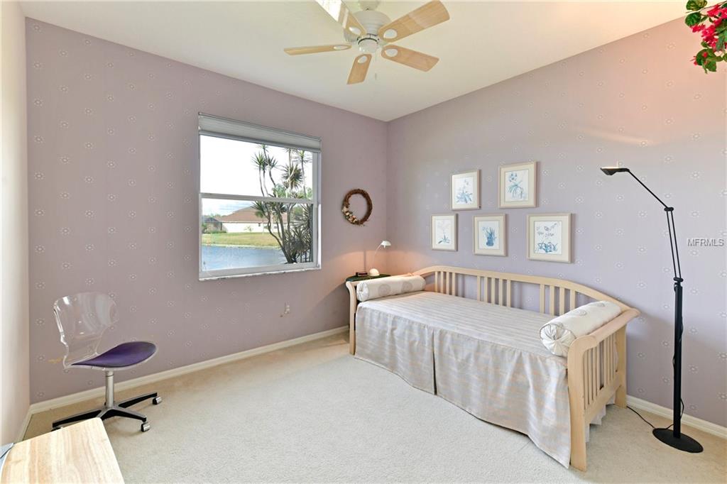 6721 64TH TERRACE E, BRADENTON, Florida 34203, 3 Bedrooms Bedrooms, 7 Rooms Rooms,2 BathroomsBathrooms,Residential,For sale,64TH,A4210018