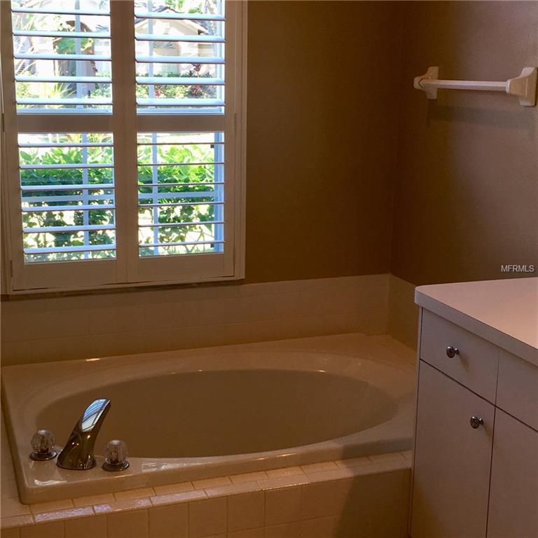 10510 ROCHESTER WAY, TAMPA, Florida 33626, 4 Bedrooms Bedrooms, 3 Rooms Rooms,3 BathroomsBathrooms,Residential,For sale,ROCHESTER,U7838890