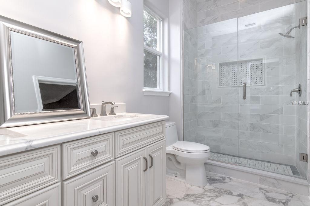 258 SNOWFIELDS RUN, LAKE MARY, Florida 32746, 4 Bedrooms Bedrooms, 10 Rooms Rooms,4 BathroomsBathrooms,Residential,For sale,SNOWFIELDS,O5551669