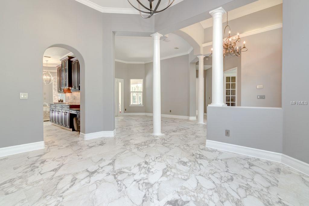 258 SNOWFIELDS RUN, LAKE MARY, Florida 32746, 4 Bedrooms Bedrooms, 10 Rooms Rooms,4 BathroomsBathrooms,Residential,For sale,SNOWFIELDS,O5551669