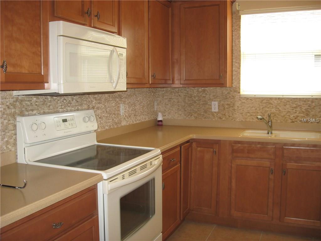 1762 DUNVEGAN DRIVE, PORT CHARLOTTE, Florida 33980, 2 Bedrooms Bedrooms, 8 Rooms Rooms,2 BathroomsBathrooms,Residential,For sale,DUNVEGAN,D5922048