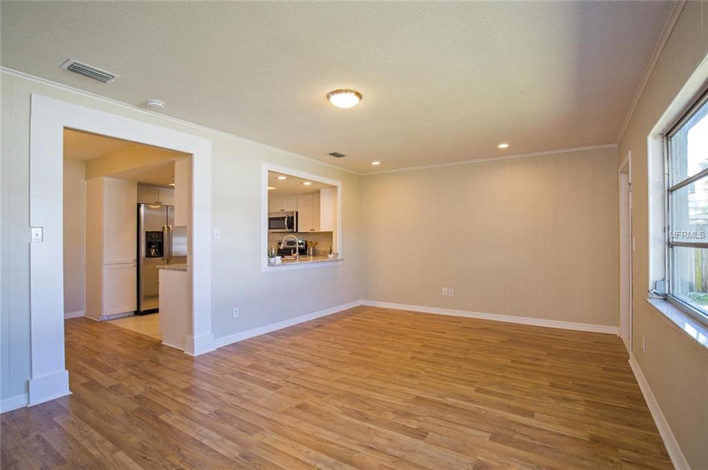 7724 90TH WAY, SEMINOLE, Florida 33777, 3 Bedrooms Bedrooms, 8 Rooms Rooms,2 BathroomsBathrooms,Residential,For sale,90TH,A4206545