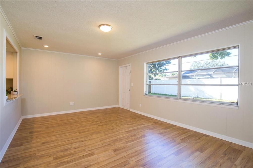 7724 90TH WAY, SEMINOLE, Florida 33777, 3 Bedrooms Bedrooms, 8 Rooms Rooms,2 BathroomsBathrooms,Residential,For sale,90TH,A4206545