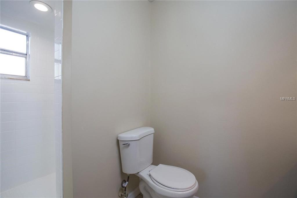 7724 90TH WAY, SEMINOLE, Florida 33777, 3 Bedrooms Bedrooms, 8 Rooms Rooms,2 BathroomsBathrooms,Residential,For sale,90TH,A4206545