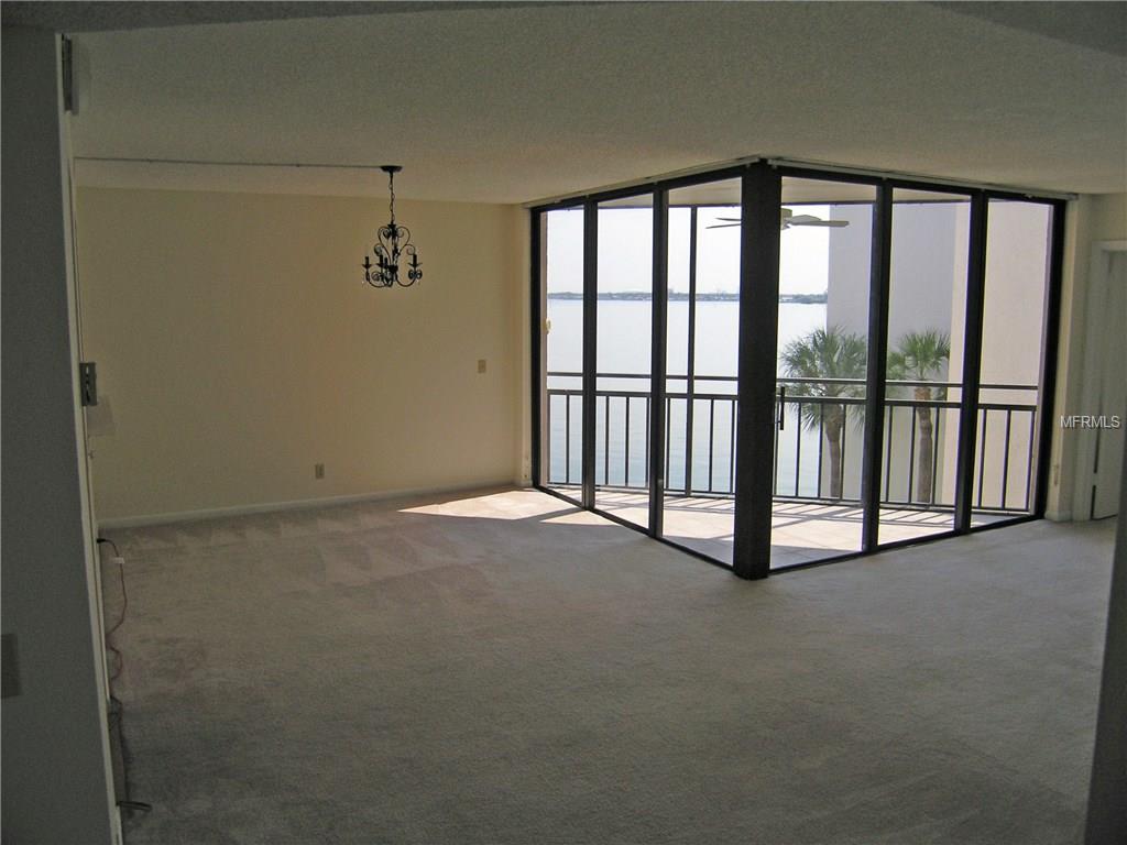 5505 LA PUERTA DEL SOL BOULEVARD S, ST PETERSBURG, Florida 33715, 2 Bedrooms Bedrooms, 5 Rooms Rooms,2 BathroomsBathrooms,Residential,For sale,LA PUERTA DEL SOL,U7845137