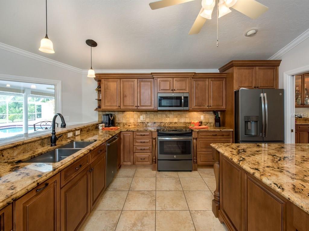 5246 ASHLEY PARKWAY, SARASOTA, Florida 34241, 3 Bedrooms Bedrooms, 9 Rooms Rooms,3 BathroomsBathrooms,Residential,For sale,ASHLEY,A4208154