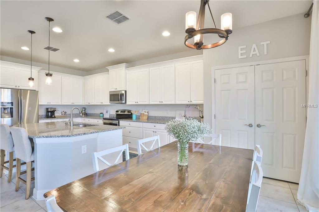 11717 ALBATROSS LANE, RIVERVIEW, Florida 33569, 4 Bedrooms Bedrooms, 3 Rooms Rooms,2 BathroomsBathrooms,Residential,For sale,ALBATROSS,T2926568