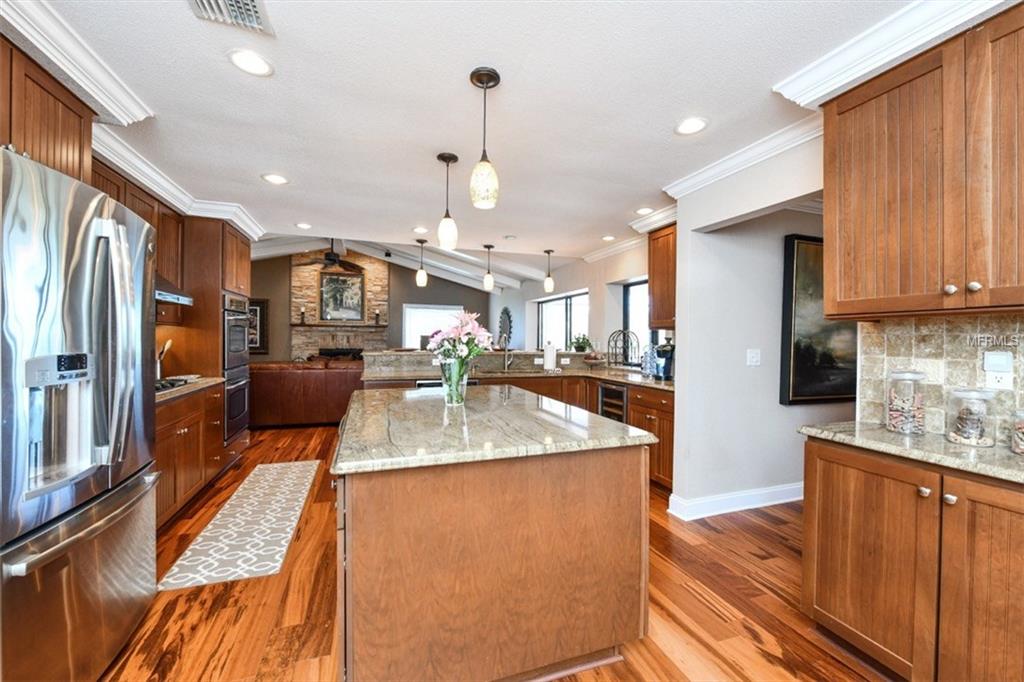 929 S DORAL LANE, VENICE, Florida 34293, 3 Bedrooms Bedrooms, 9 Rooms Rooms,2 BathroomsBathrooms,Residential,For sale,DORAL,A4209145