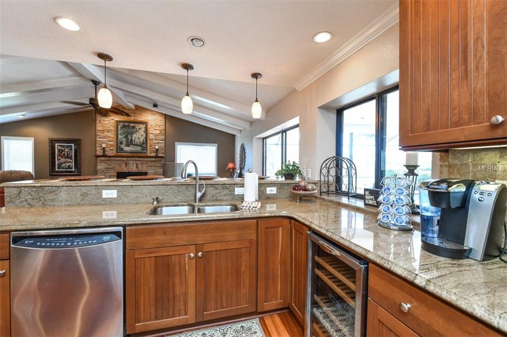 929 S DORAL LANE, VENICE, Florida 34293, 3 Bedrooms Bedrooms, 9 Rooms Rooms,2 BathroomsBathrooms,Residential,For sale,DORAL,A4209145