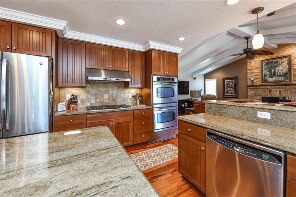 929 S DORAL LANE, VENICE, Florida 34293, 3 Bedrooms Bedrooms, 9 Rooms Rooms,2 BathroomsBathrooms,Residential,For sale,DORAL,A4209145