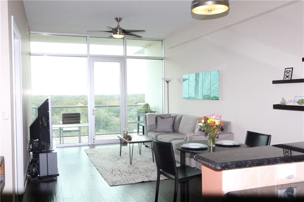 101 S EOLA DRIVE, ORLANDO, Florida 32801, 1 Bedroom Bedrooms, 4 Rooms Rooms,1 BathroomBathrooms,Residential,For sale,EOLA,O5560802