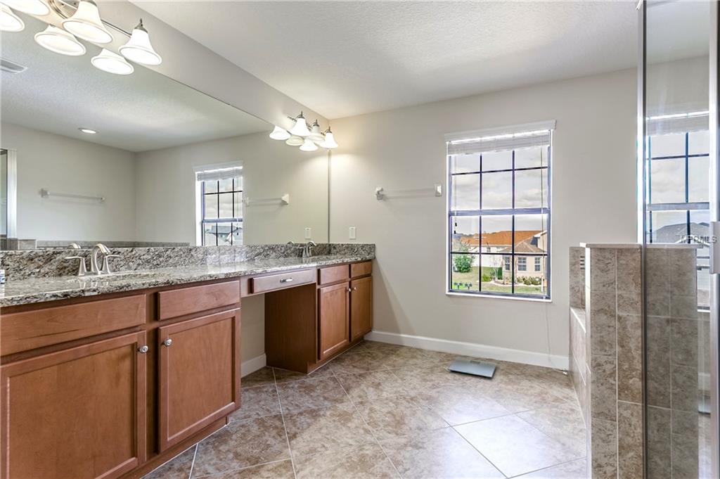 2818 SAIL BREEZE WAY, KISSIMMEE, Florida 34744, 4 Bedrooms Bedrooms, 6 Rooms Rooms,3 BathroomsBathrooms,Residential,For sale,SAIL BREEZE,O5561382