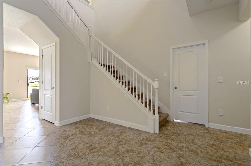 2818 SAIL BREEZE WAY, KISSIMMEE, Florida 34744, 4 Bedrooms Bedrooms, 6 Rooms Rooms,3 BathroomsBathrooms,Residential,For sale,SAIL BREEZE,O5561382