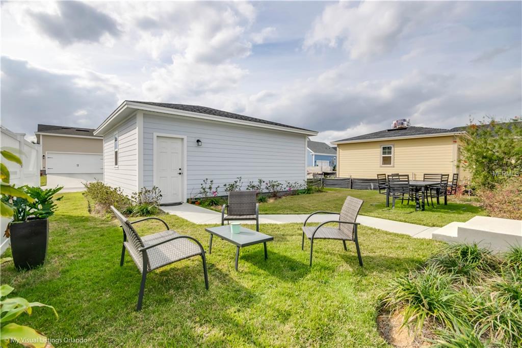 1046 HUNTSPOINT STREET, WINTER GARDEN, Florida 34787, 3 Bedrooms Bedrooms, 7 Rooms Rooms,2 BathroomsBathrooms,Residential,For sale,HUNTSPOINT,O5561581