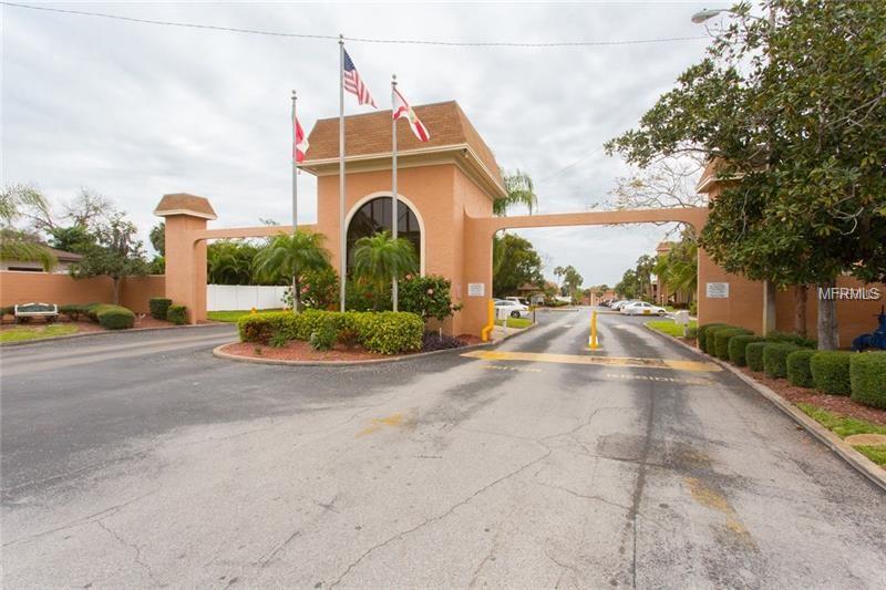 12760 INDIAN ROCKS ROAD, LARGO, Florida 33774, 2 Bedrooms Bedrooms, 3 Rooms Rooms,2 BathroomsBathrooms,Residential,For sale,INDIAN ROCKS,U7847517