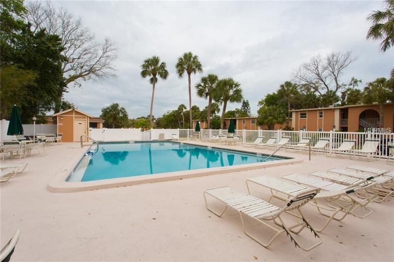 12760 INDIAN ROCKS ROAD, LARGO, Florida 33774, 2 Bedrooms Bedrooms, 3 Rooms Rooms,2 BathroomsBathrooms,Residential,For sale,INDIAN ROCKS,U7847517