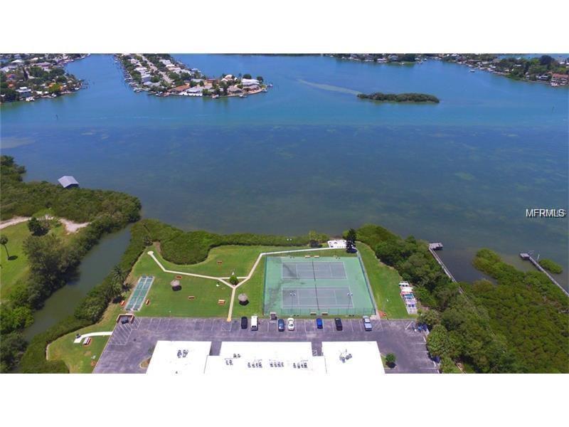 12760 INDIAN ROCKS ROAD, LARGO, Florida 33774, 2 Bedrooms Bedrooms, 3 Rooms Rooms,2 BathroomsBathrooms,Residential,For sale,INDIAN ROCKS,U7847517