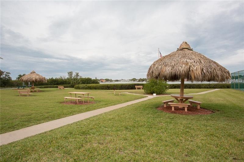 12760 INDIAN ROCKS ROAD, LARGO, Florida 33774, 2 Bedrooms Bedrooms, 3 Rooms Rooms,2 BathroomsBathrooms,Residential,For sale,INDIAN ROCKS,U7847517