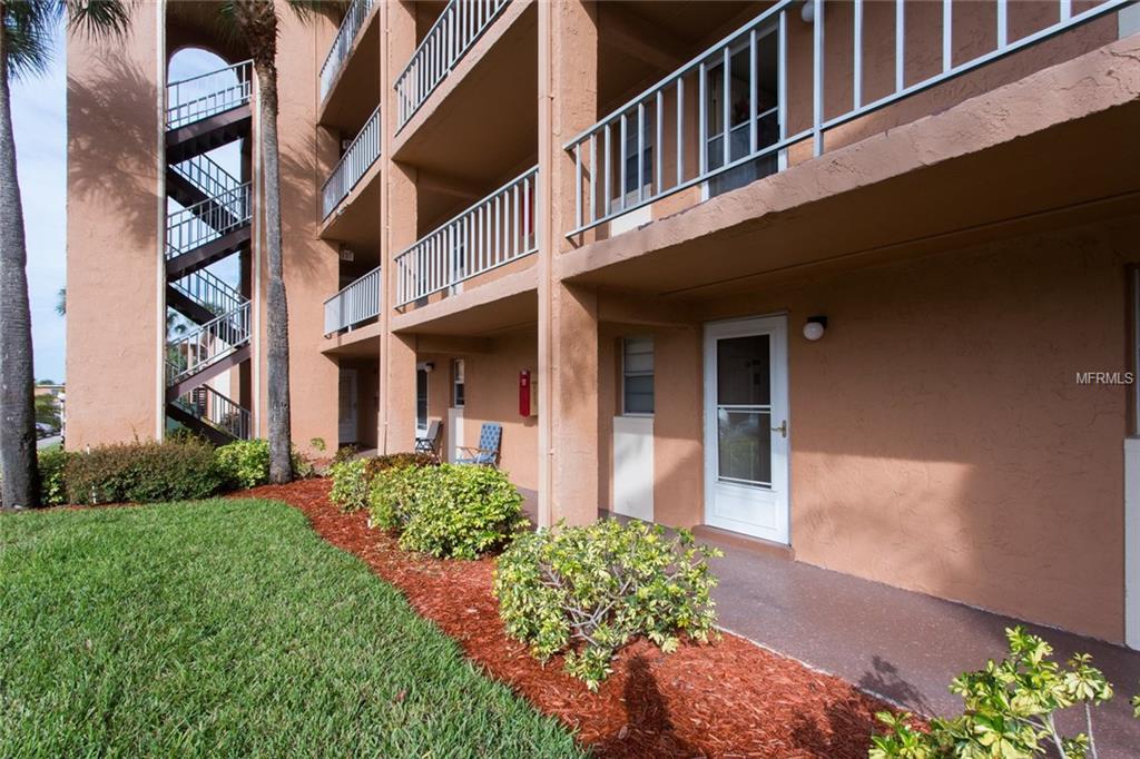 12760 INDIAN ROCKS ROAD, LARGO, Florida 33774, 2 Bedrooms Bedrooms, 3 Rooms Rooms,2 BathroomsBathrooms,Residential,For sale,INDIAN ROCKS,U7847517