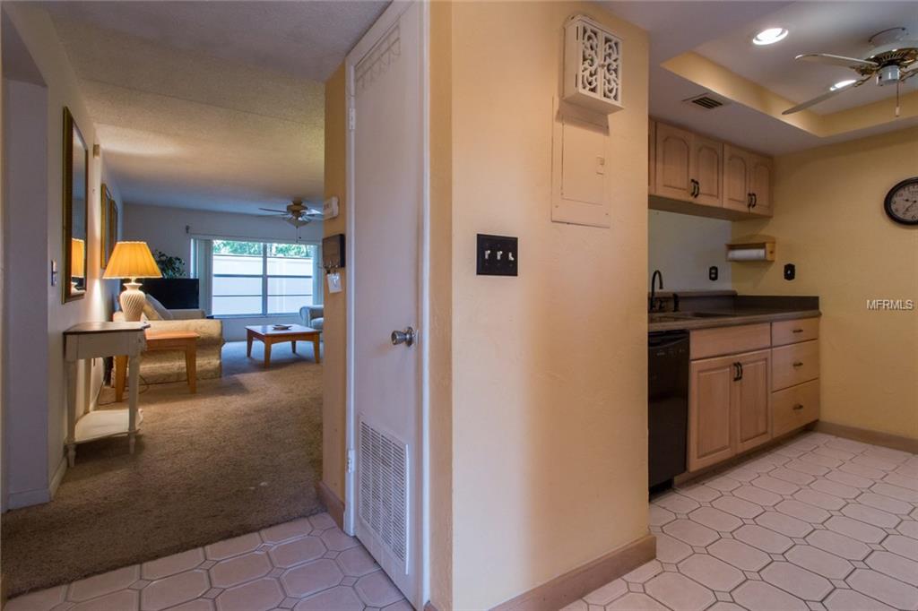 12760 INDIAN ROCKS ROAD, LARGO, Florida 33774, 2 Bedrooms Bedrooms, 3 Rooms Rooms,2 BathroomsBathrooms,Residential,For sale,INDIAN ROCKS,U7847517