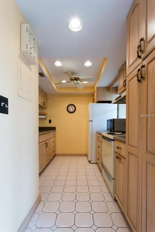 12760 INDIAN ROCKS ROAD, LARGO, Florida 33774, 2 Bedrooms Bedrooms, 3 Rooms Rooms,2 BathroomsBathrooms,Residential,For sale,INDIAN ROCKS,U7847517