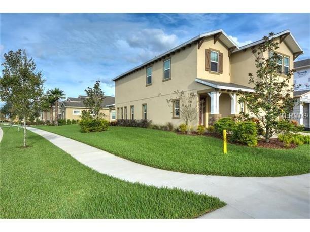 14314 PARKSIDE RIDGE WAY, LITHIA, Florida 33547, 5 Bedrooms Bedrooms, 7 Rooms Rooms,3 BathroomsBathrooms,Residential,For sale,PARKSIDE RIDGE,T2928560