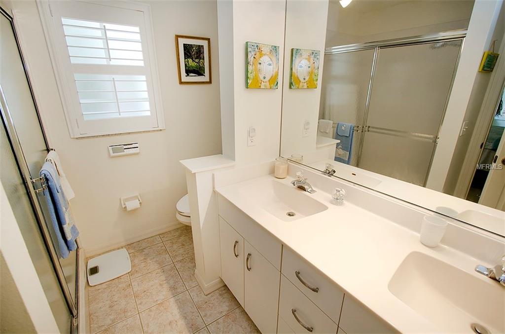 819 MONTROSE DRIVE, VENICE, Florida 34293, 3 Bedrooms Bedrooms, 7 Rooms Rooms,2 BathroomsBathrooms,Residential,For sale,MONTROSE,N5912940