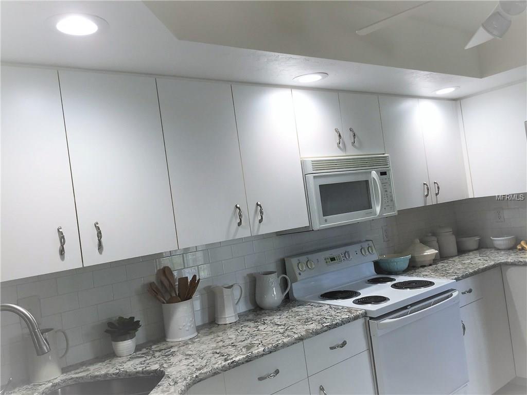 819 MONTROSE DRIVE, VENICE, Florida 34293, 3 Bedrooms Bedrooms, 7 Rooms Rooms,2 BathroomsBathrooms,Residential,For sale,MONTROSE,N5912940