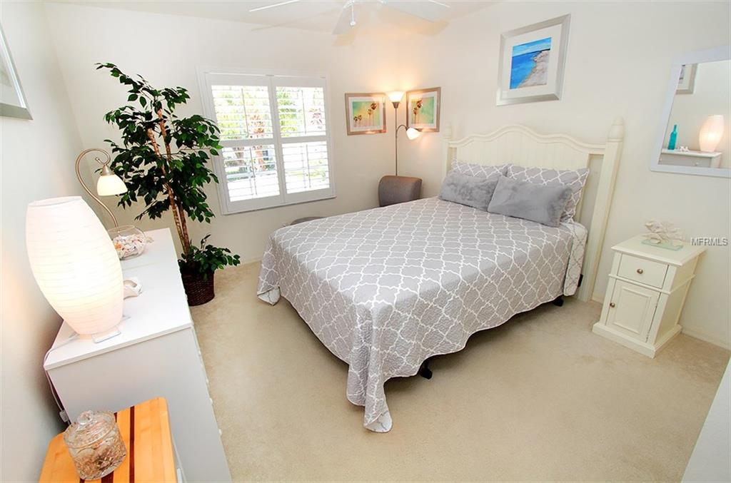 819 MONTROSE DRIVE, VENICE, Florida 34293, 3 Bedrooms Bedrooms, 7 Rooms Rooms,2 BathroomsBathrooms,Residential,For sale,MONTROSE,N5912940