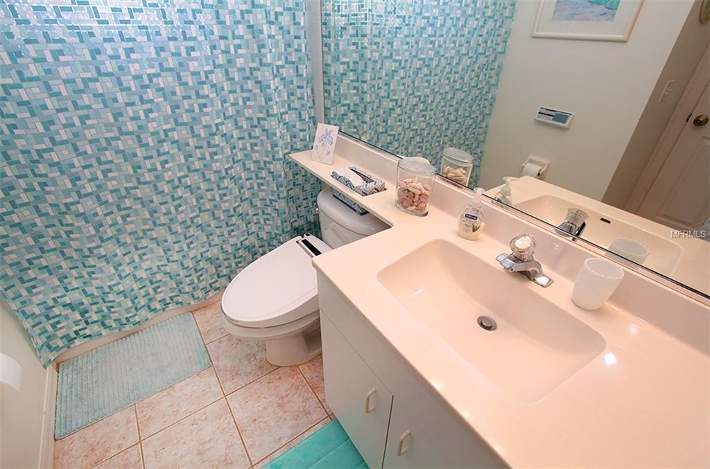 819 MONTROSE DRIVE, VENICE, Florida 34293, 3 Bedrooms Bedrooms, 7 Rooms Rooms,2 BathroomsBathrooms,Residential,For sale,MONTROSE,N5912940