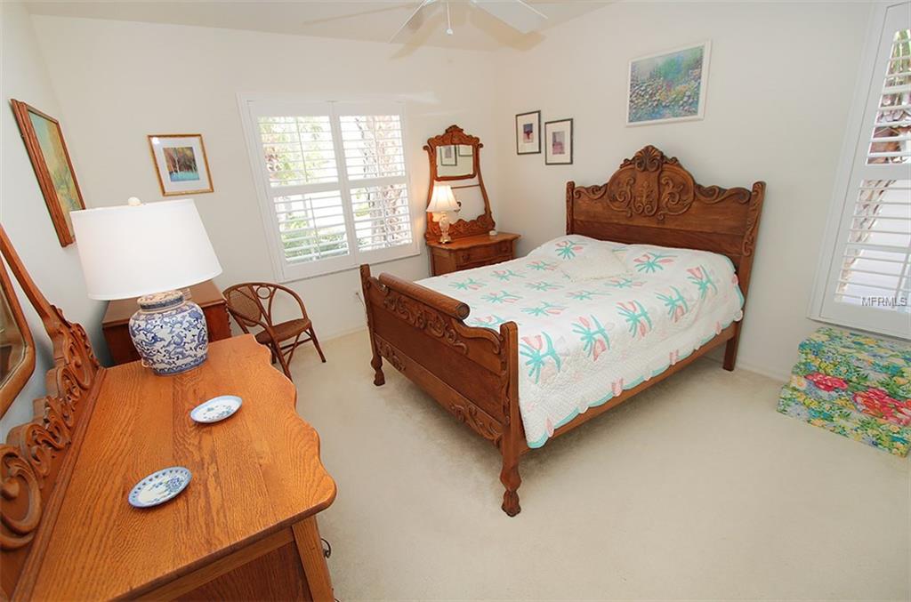 819 MONTROSE DRIVE, VENICE, Florida 34293, 3 Bedrooms Bedrooms, 7 Rooms Rooms,2 BathroomsBathrooms,Residential,For sale,MONTROSE,N5912940