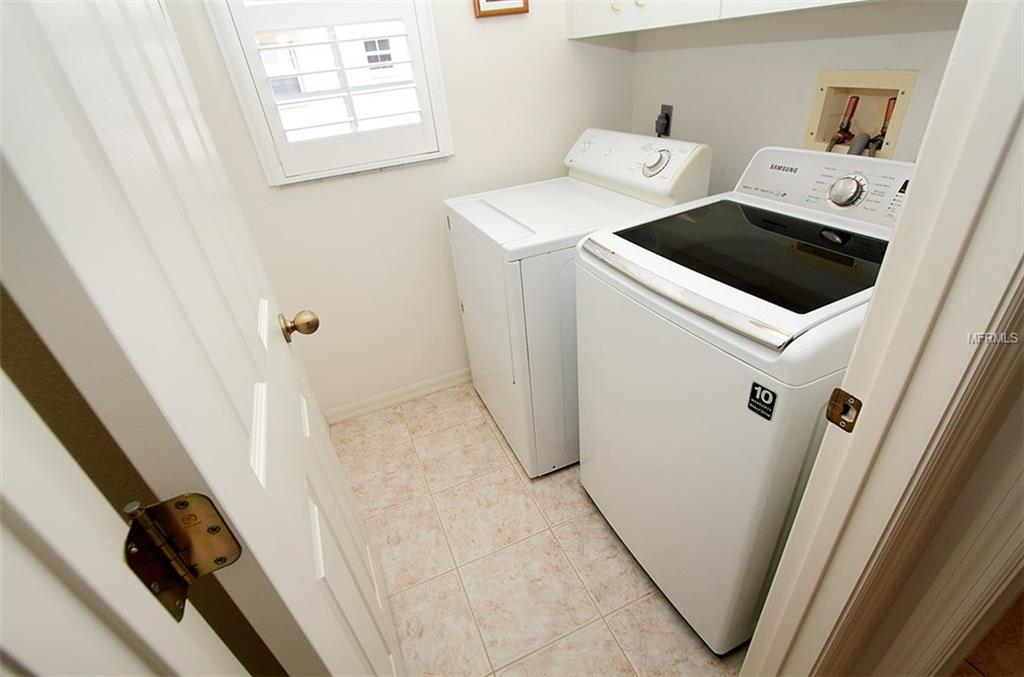 819 MONTROSE DRIVE, VENICE, Florida 34293, 3 Bedrooms Bedrooms, 7 Rooms Rooms,2 BathroomsBathrooms,Residential,For sale,MONTROSE,N5912940