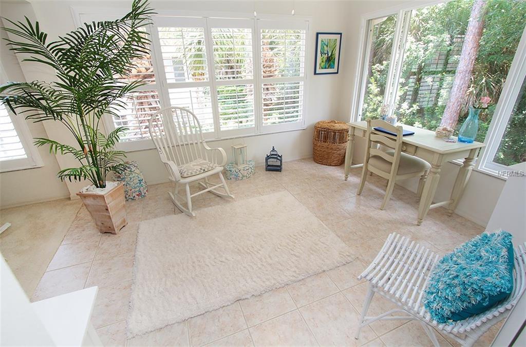 819 MONTROSE DRIVE, VENICE, Florida 34293, 3 Bedrooms Bedrooms, 7 Rooms Rooms,2 BathroomsBathrooms,Residential,For sale,MONTROSE,N5912940