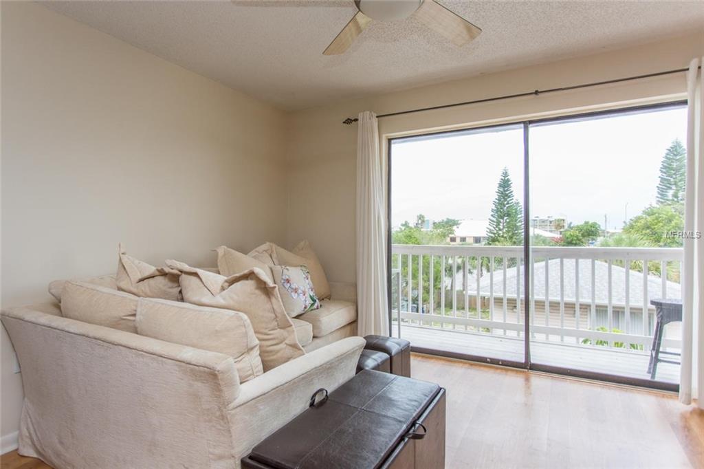 143 94TH AVENUE, TREASURE ISLAND, Florida 33706, 2 Bedrooms Bedrooms, 5 Rooms Rooms,2 BathroomsBathrooms,Residential,For sale,94TH,U7828527