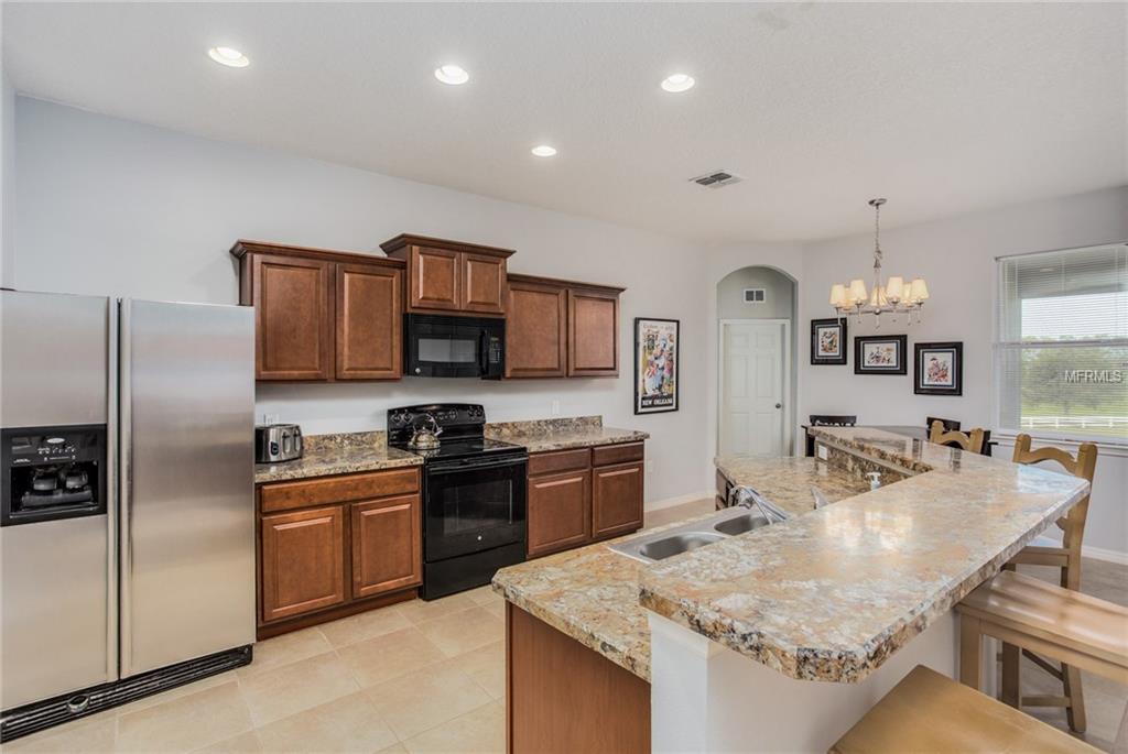 199 BLACKSTONE CREEK ROAD, GROVELAND, Florida 34736, 5 Bedrooms Bedrooms, 10 Rooms Rooms,3 BathroomsBathrooms,Residential,For sale,BLACKSTONE CREEK,G4847150