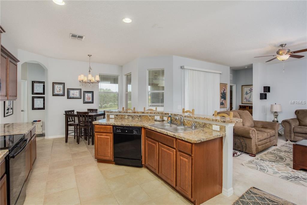 199 BLACKSTONE CREEK ROAD, GROVELAND, Florida 34736, 5 Bedrooms Bedrooms, 10 Rooms Rooms,3 BathroomsBathrooms,Residential,For sale,BLACKSTONE CREEK,G4847150