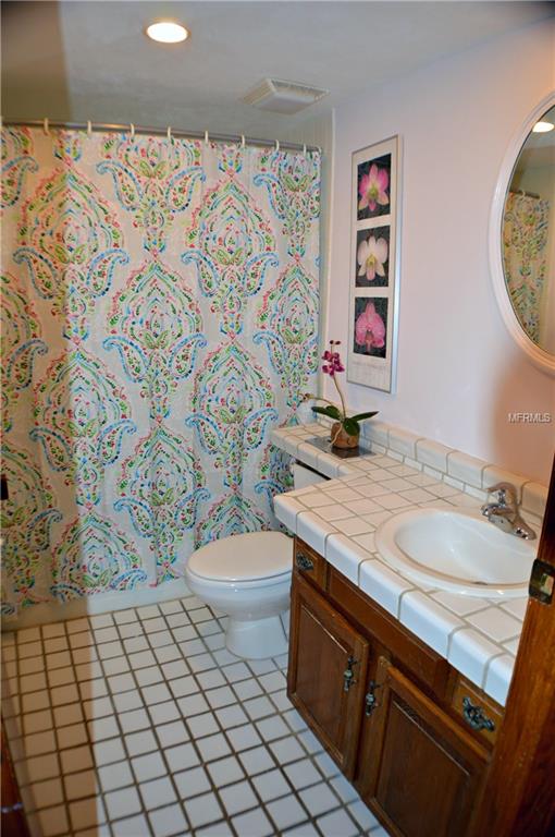 16800 GULF BOULEVARD, NORTH REDINGTON BEACH, Florida 33708, 3 Bedrooms Bedrooms, 6 Rooms Rooms,2 BathroomsBathrooms,Residential,For sale,GULF,U7838895